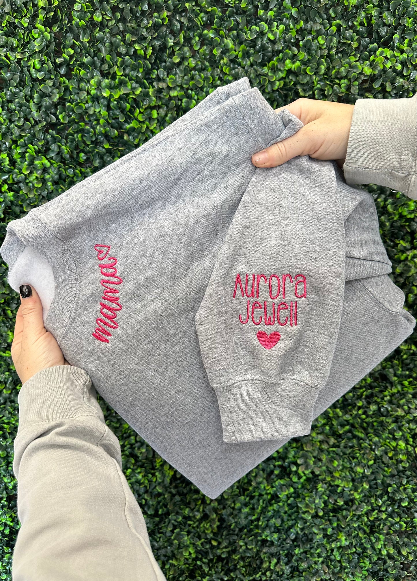 Mama Crewneck