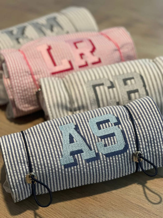 Seersucker cosmetic roll bags