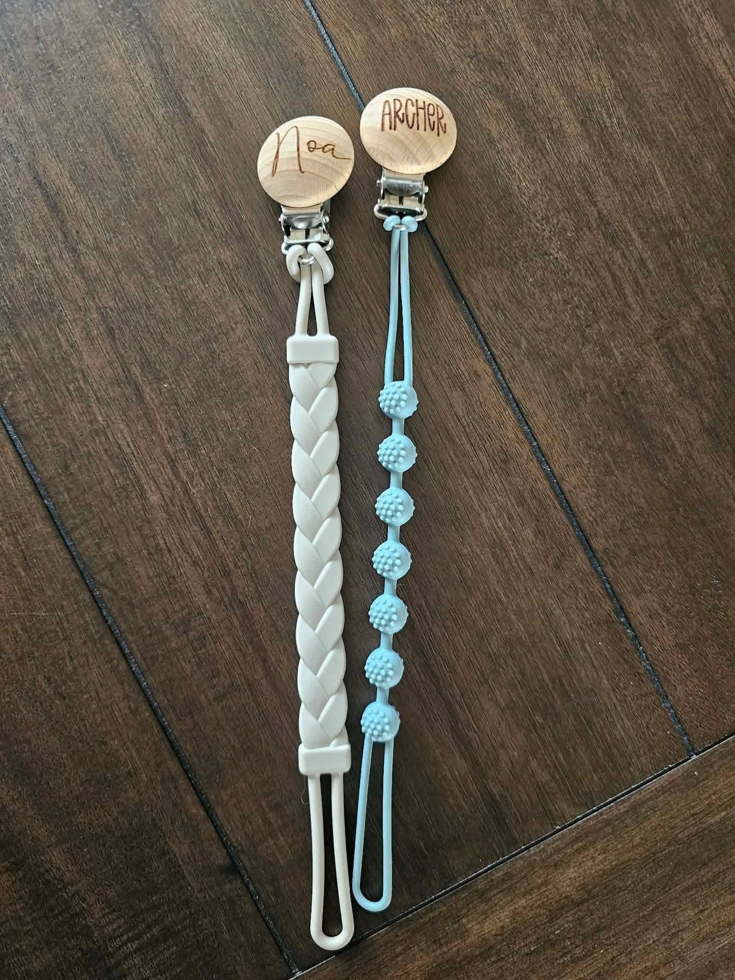 Paci Clip
