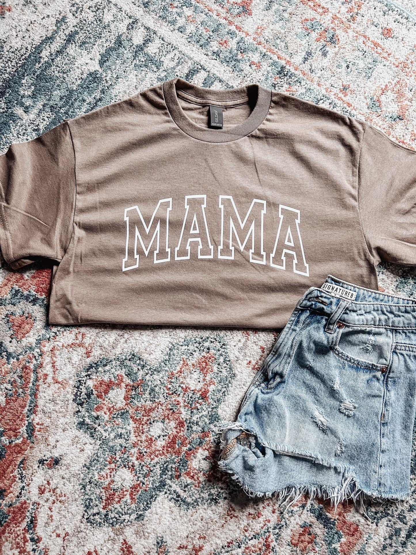 Mama Outline Tee